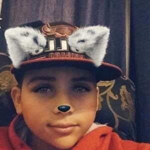 Meet your Posher, Nehemiah